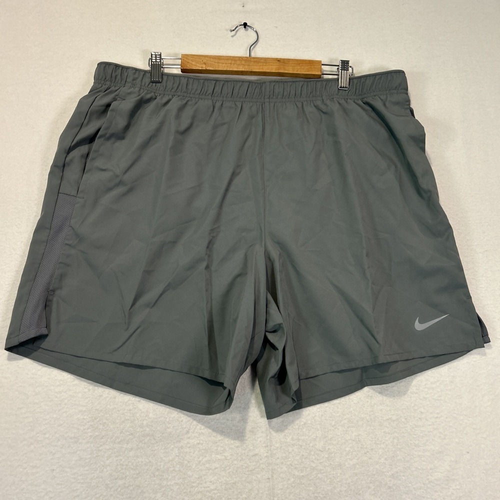Nike Challenger Dri-FIT 7" Brief Lined Running Shorts DV9359-084 Mens XXL Gray